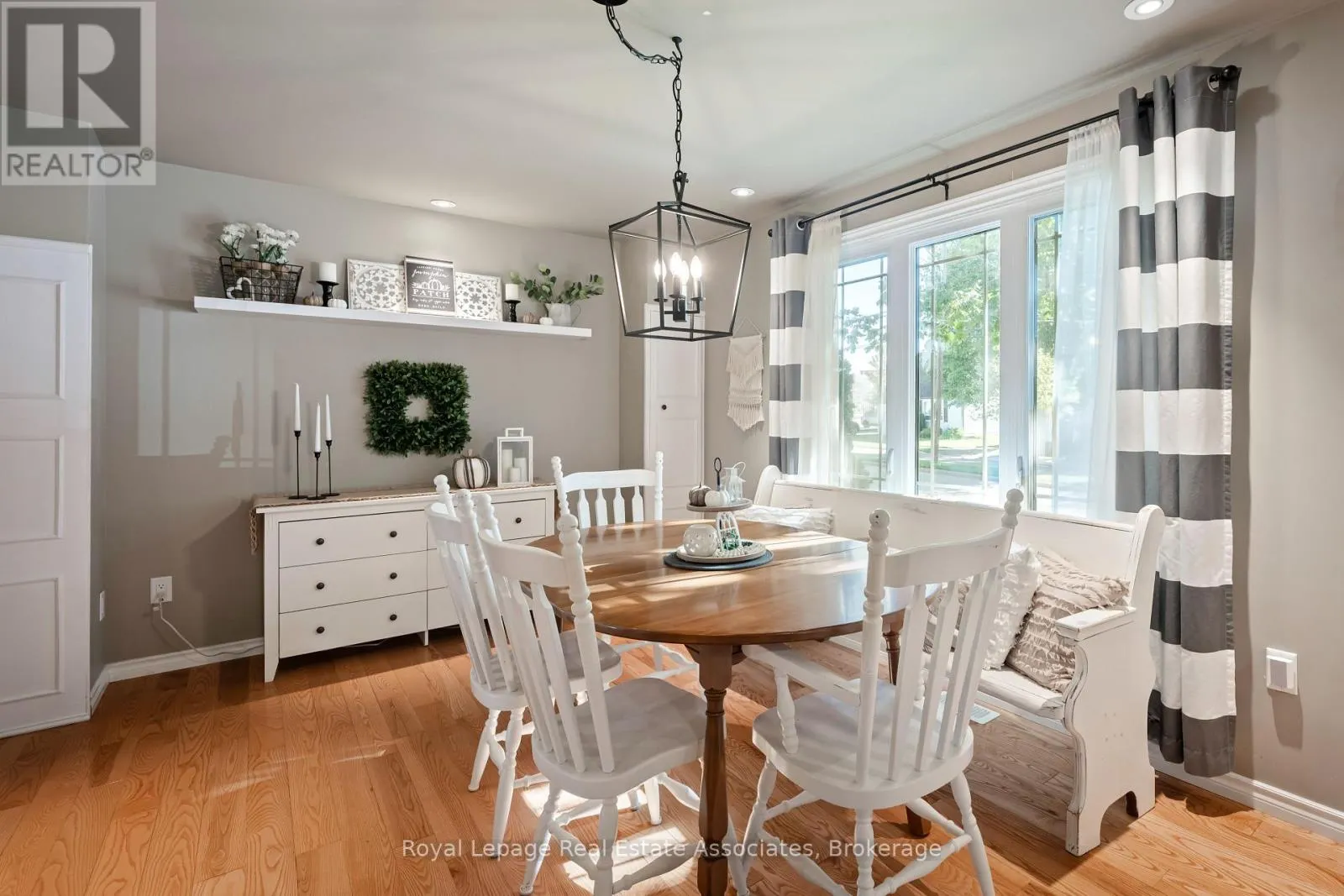 10 NORMANDY BOULEVARD