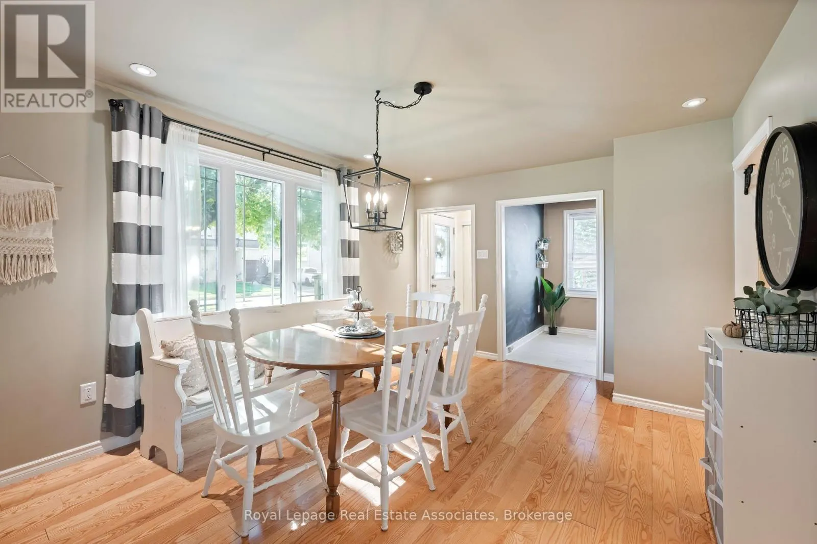 10 NORMANDY BOULEVARD