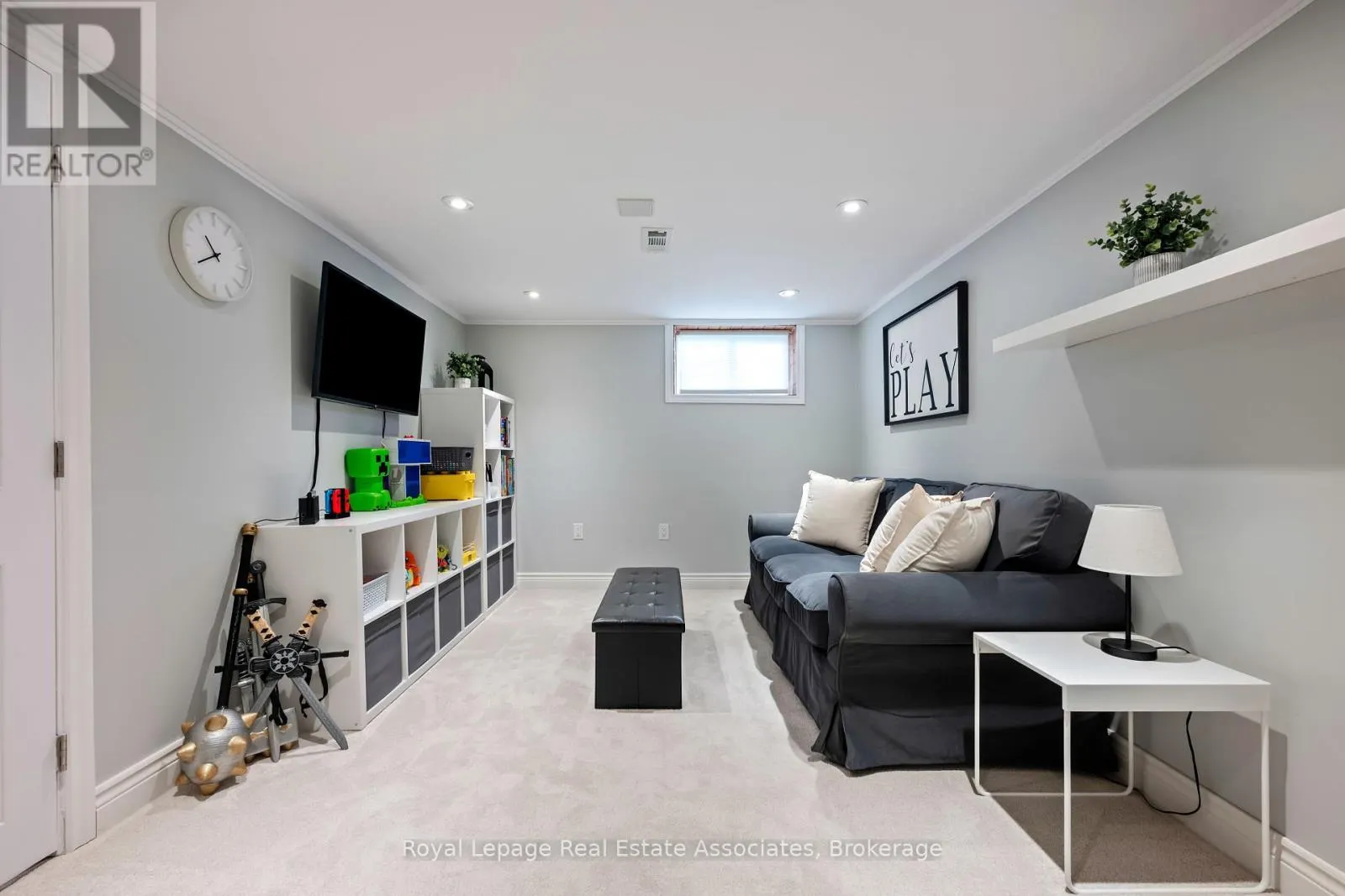 10 NORMANDY BOULEVARD