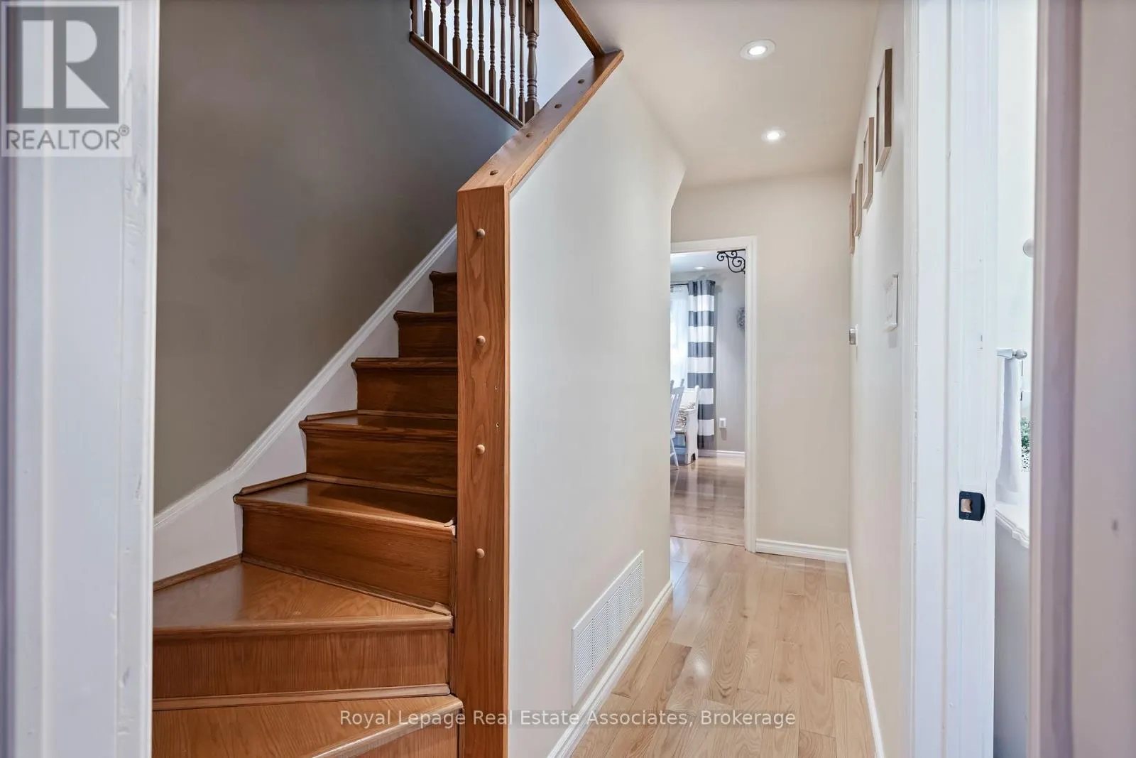 10 NORMANDY BOULEVARD