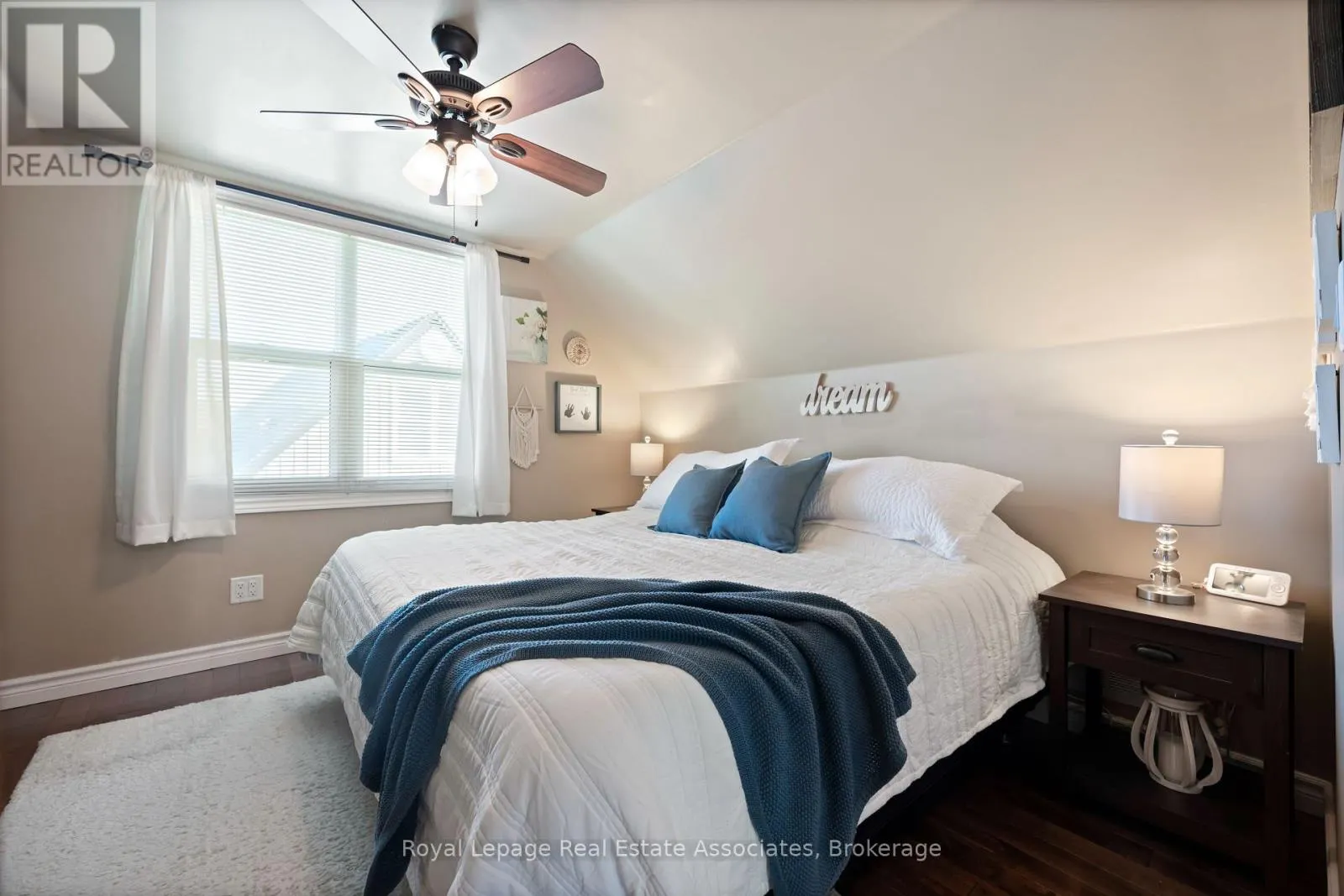 10 NORMANDY BOULEVARD