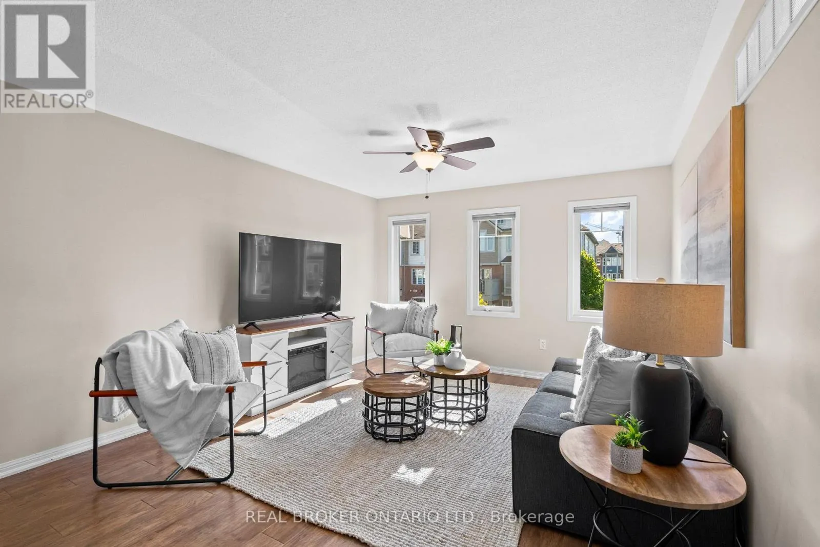 565 ATTENBOROUGH TERRACE