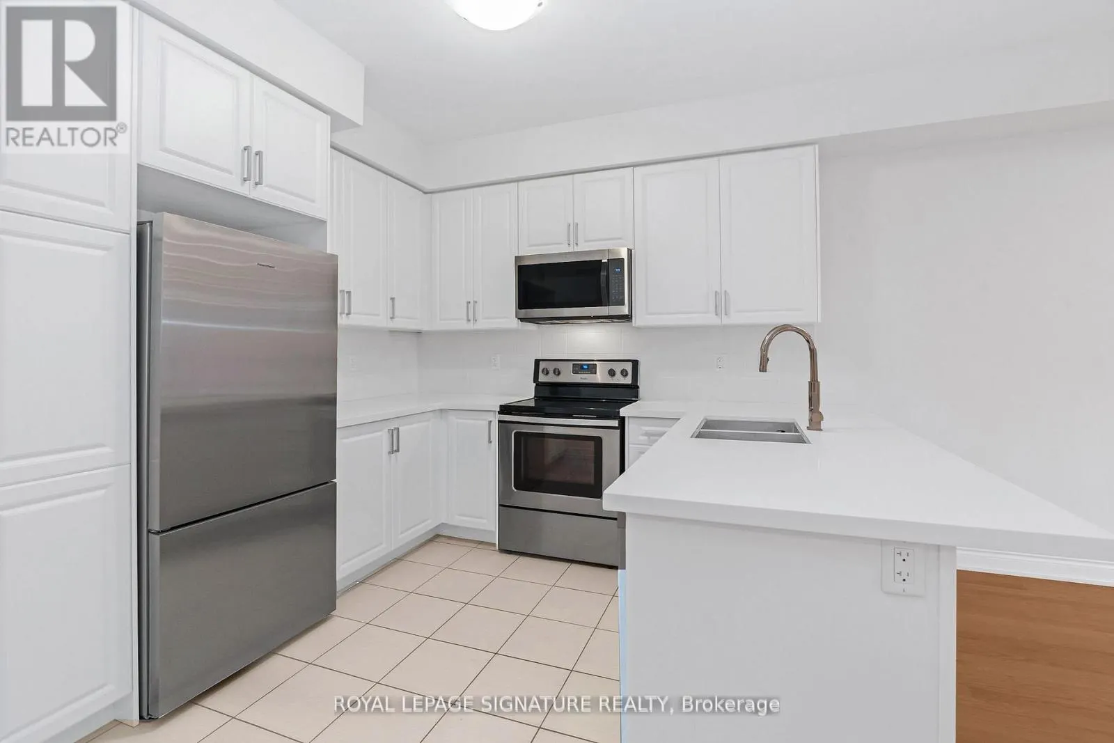 91 THOMAS FISHER DRIVE