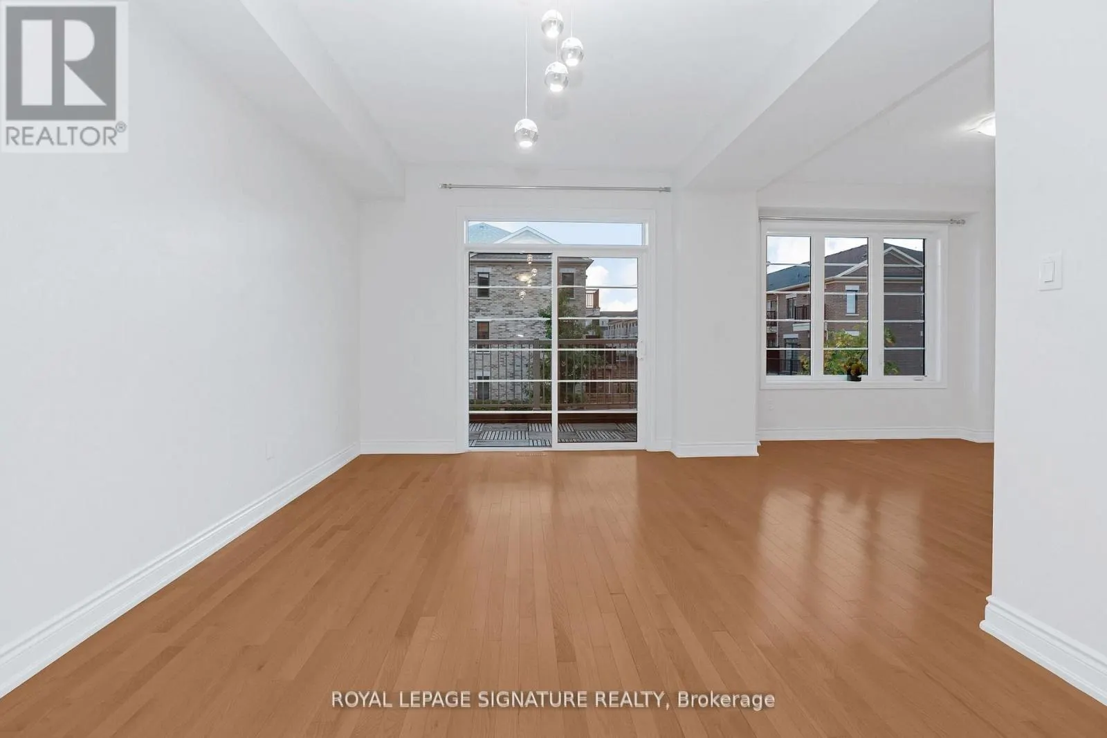 91 THOMAS FISHER DRIVE