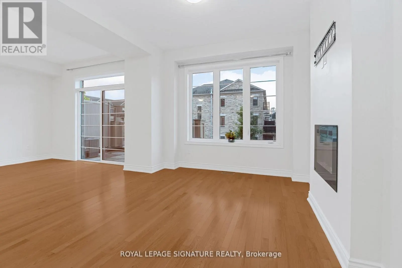 91 THOMAS FISHER DRIVE