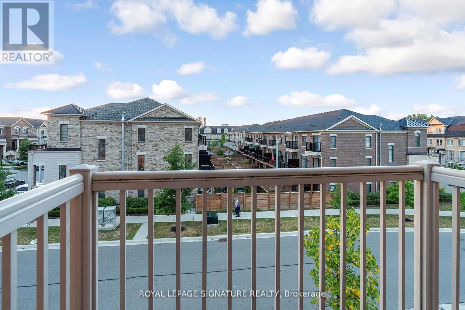 91 THOMAS FISHER DRIVE