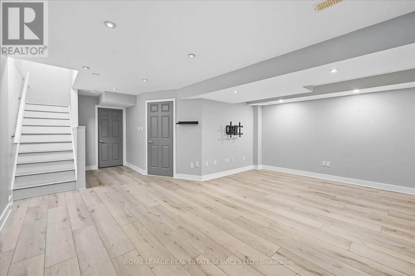1409 TOBYN DRIVE