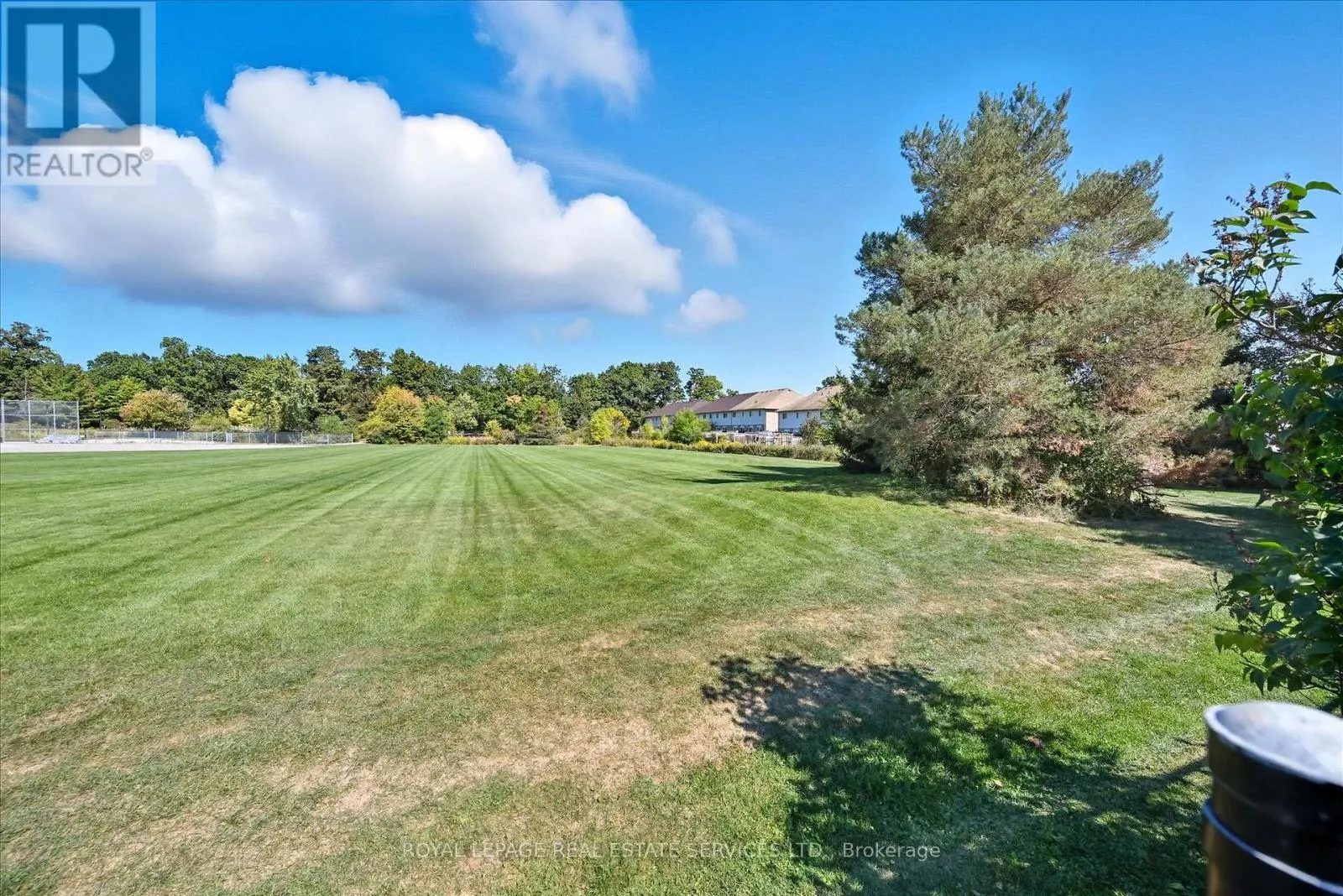 1409 TOBYN DRIVE