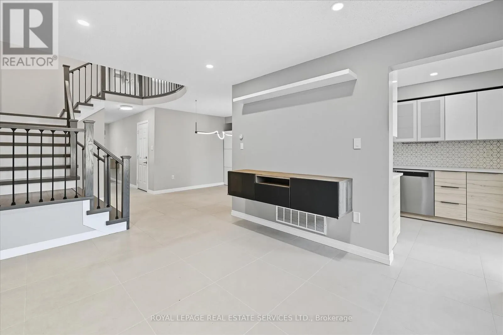 1409 TOBYN DRIVE