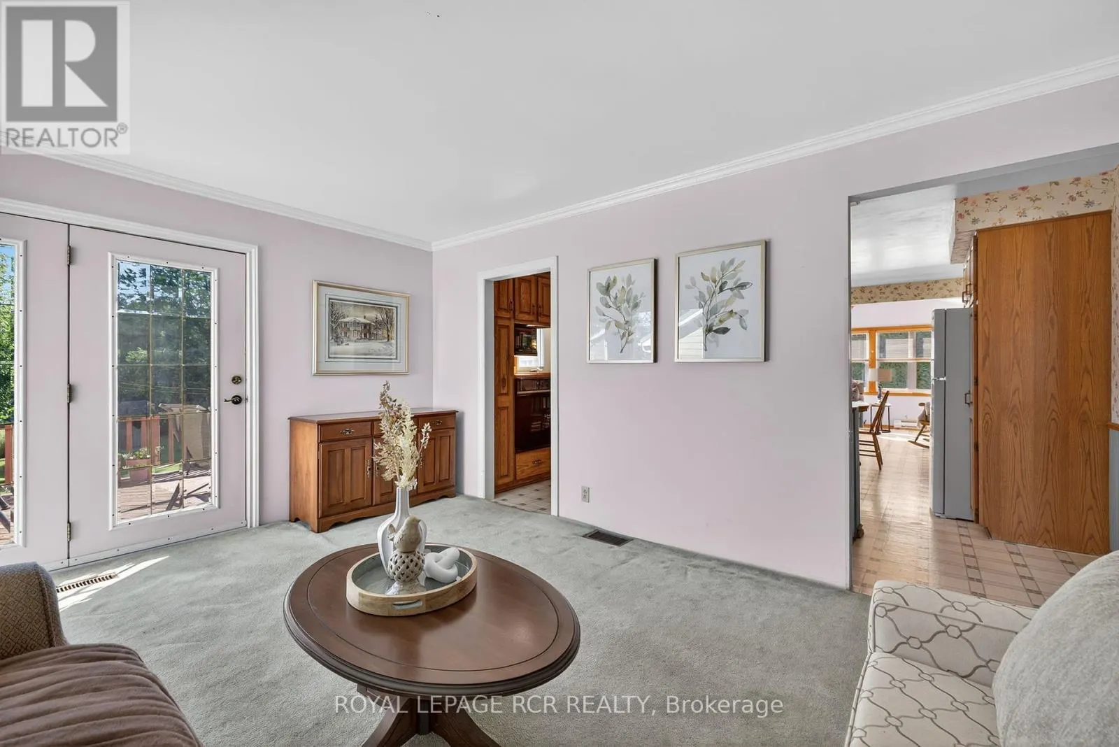 7 WALLACE AVENUE
