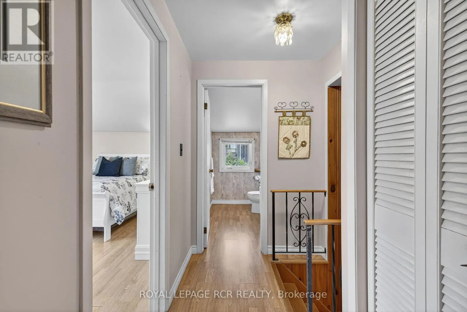 7 WALLACE AVENUE