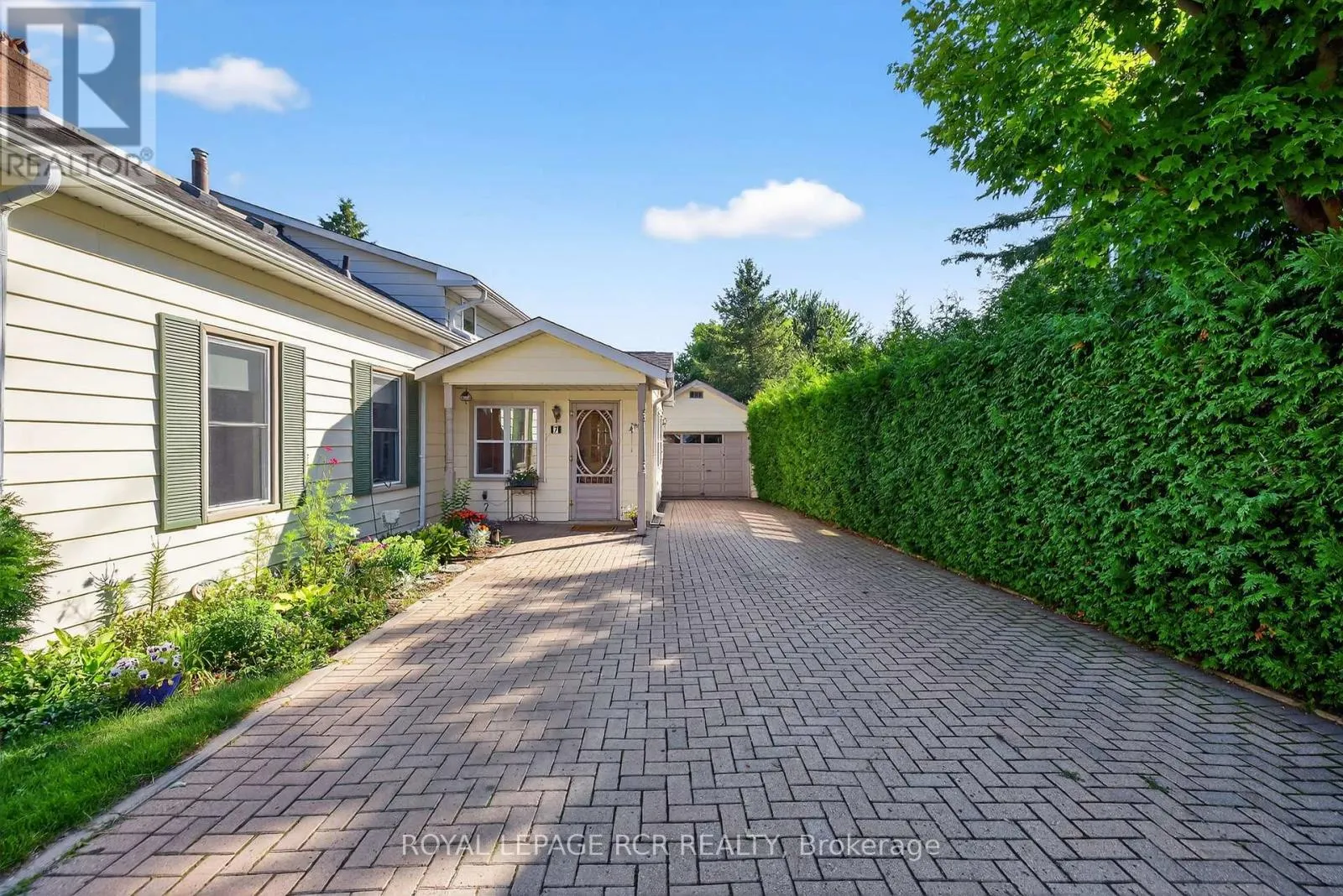 7 WALLACE AVENUE
