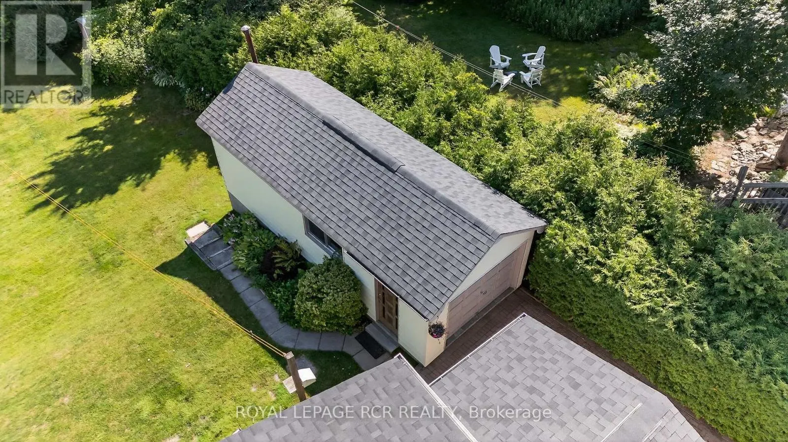 7 WALLACE AVENUE