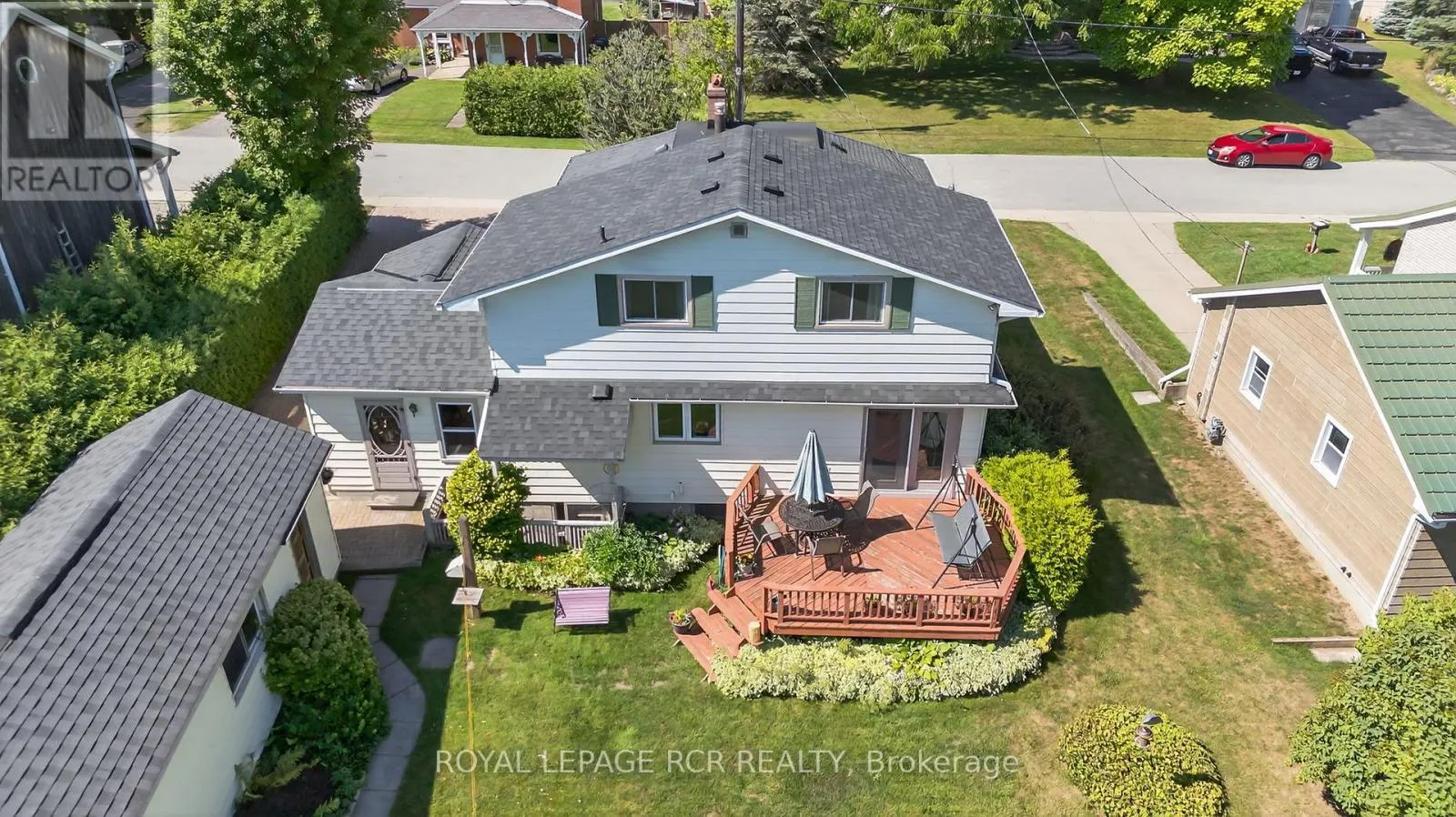 7 WALLACE AVENUE