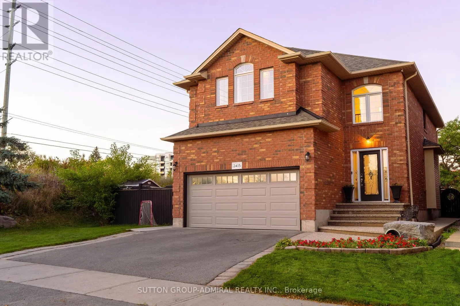2415 VALLEY HEIGHTS CRESCENT
