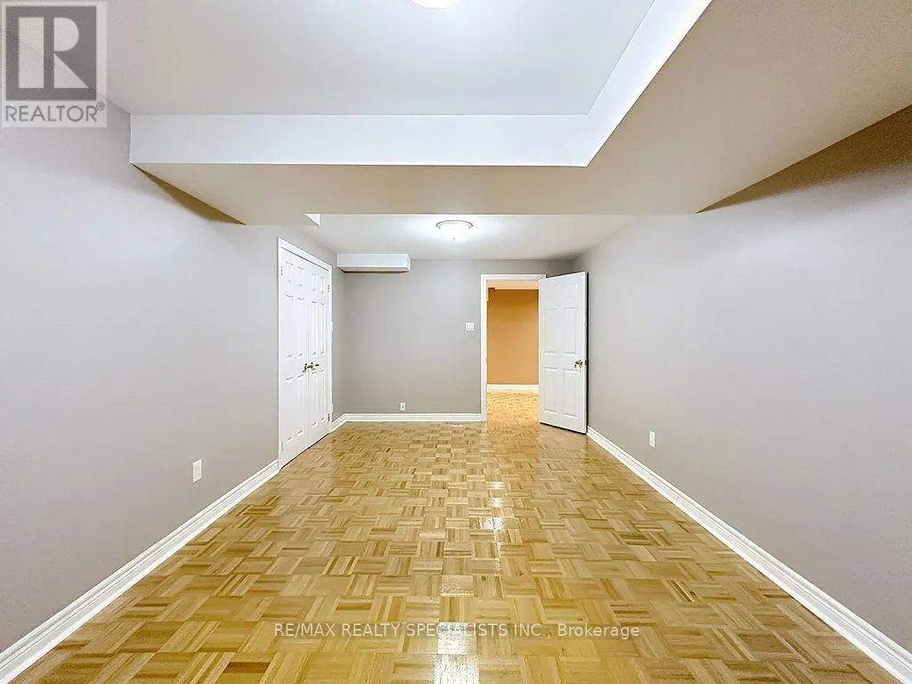 9 SIESTA COURT