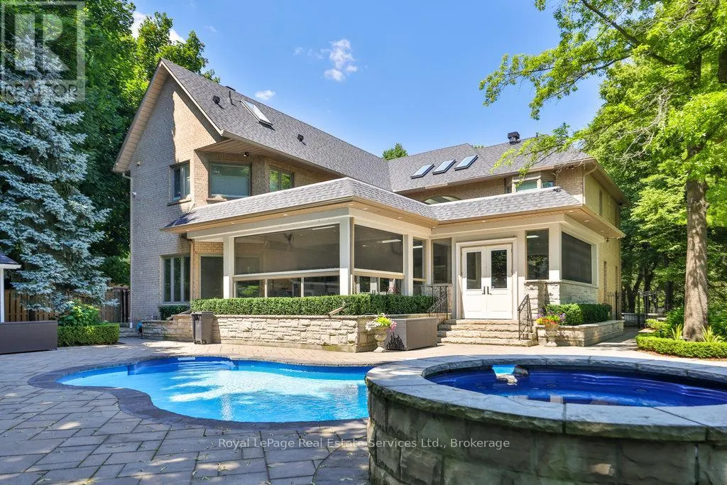 24 RAYMAR PLACE