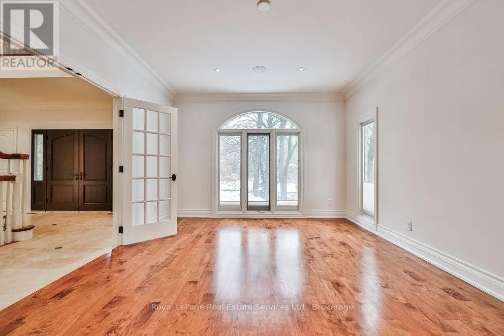 24 RAYMAR PLACE