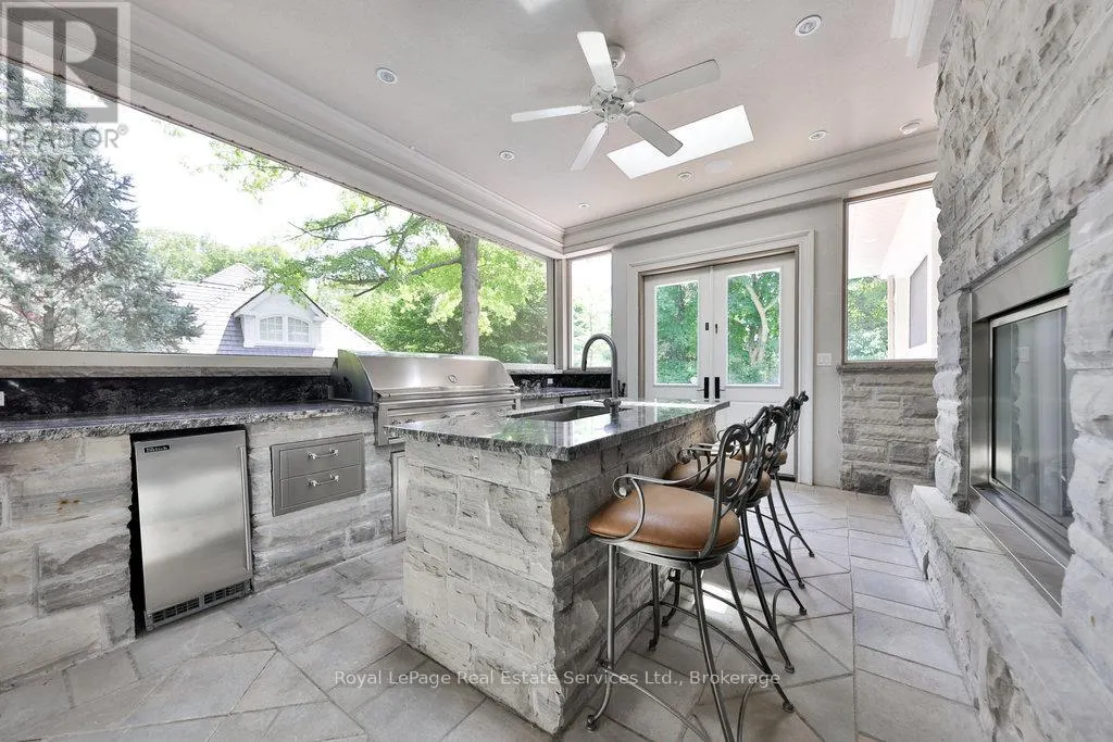 24 RAYMAR PLACE