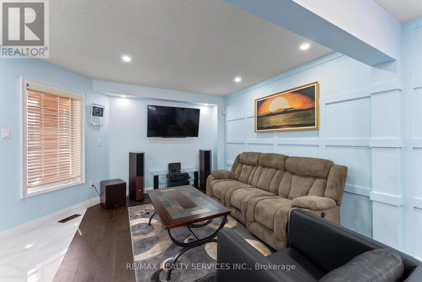 40 HERKES DRIVE