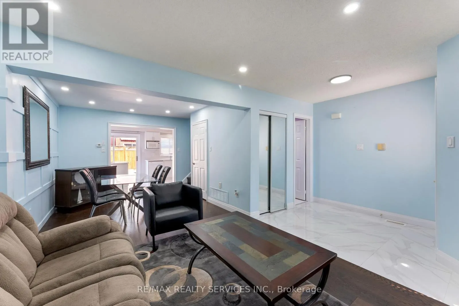 40 HERKES DRIVE