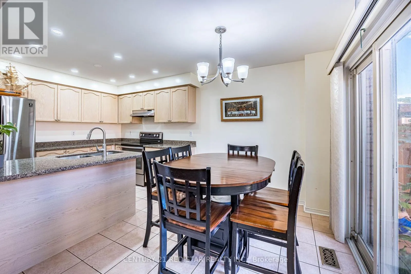 37 OAKMEADOW DRIVE