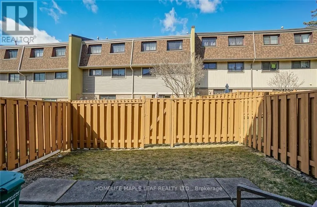 113 - 113 ASHTON CRESCENT