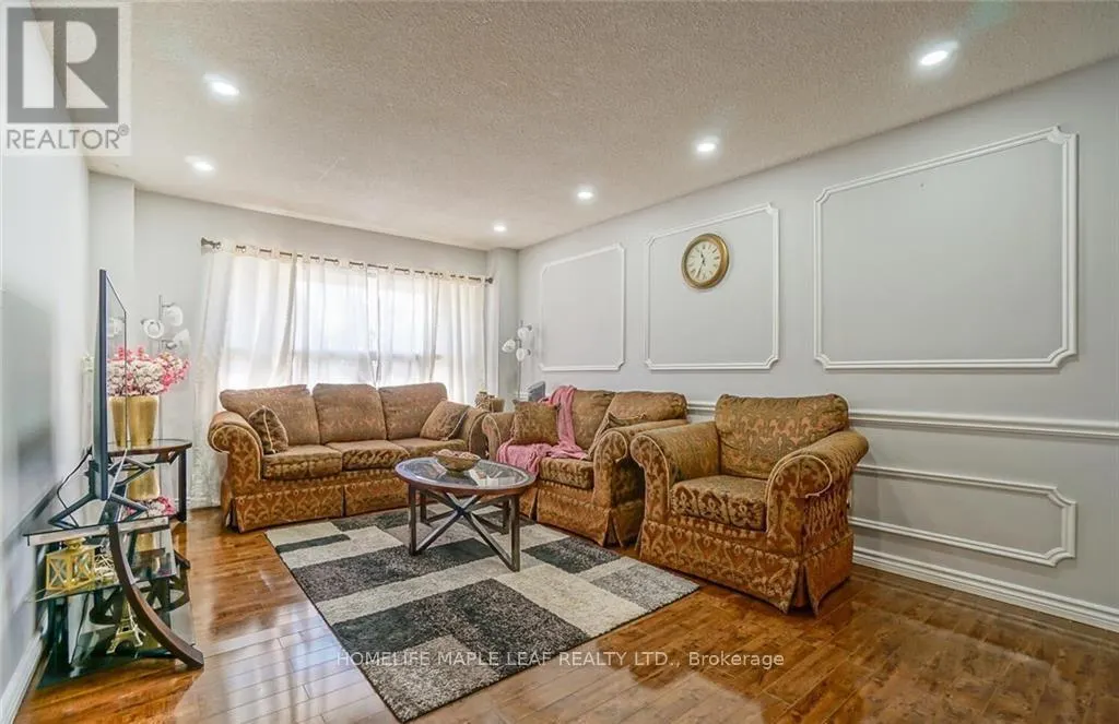 113 - 113 ASHTON CRESCENT
