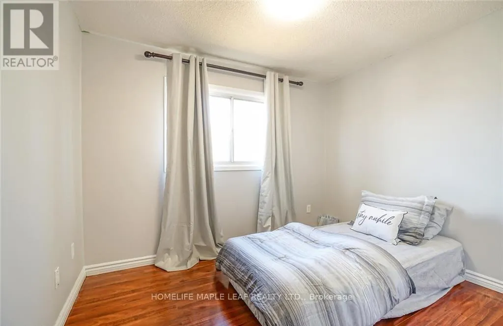 113 - 113 ASHTON CRESCENT