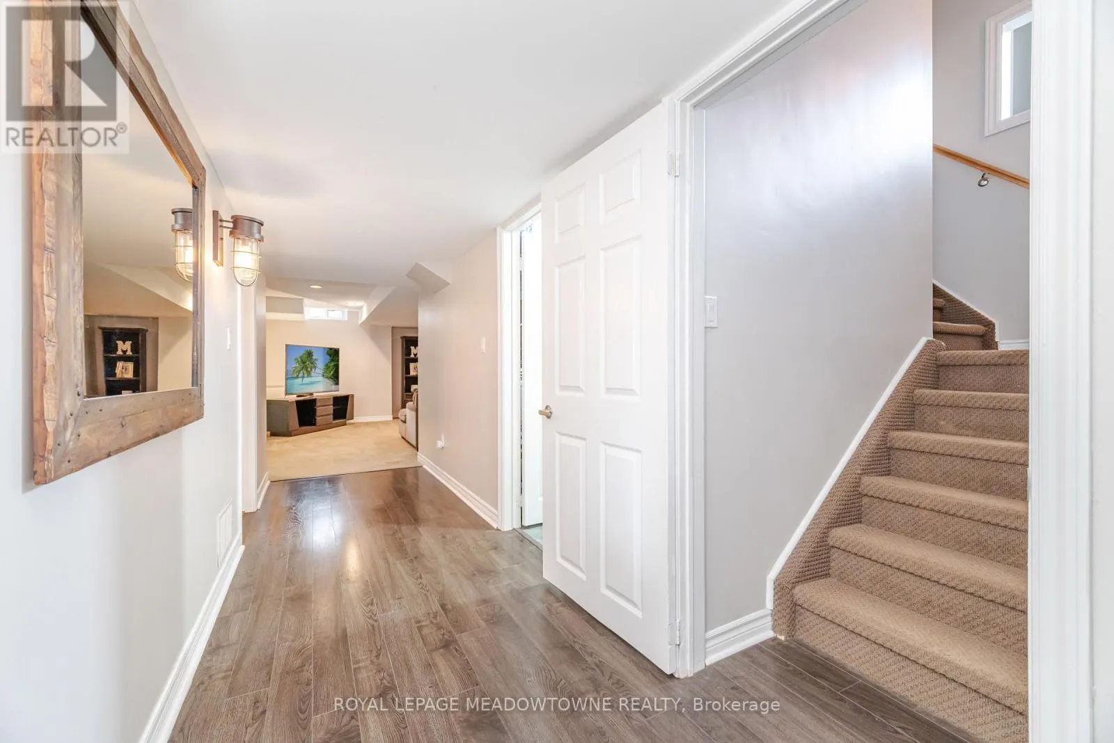 6402 TENTH LINE W