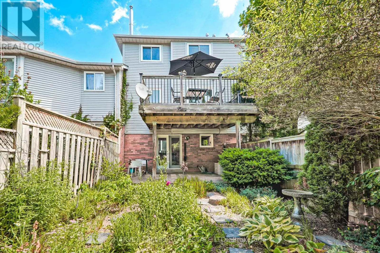 1050 LINDSAY DRIVE