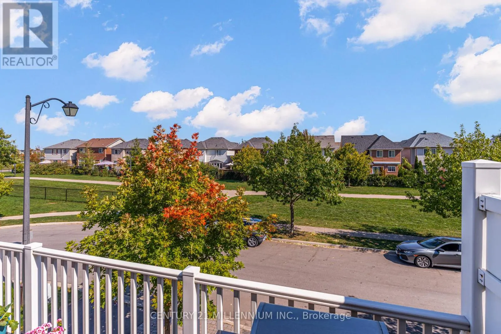 914 AMBROISE CRESCENT