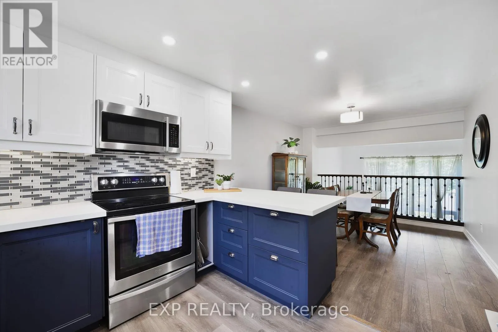 136 DARRAS COURT
