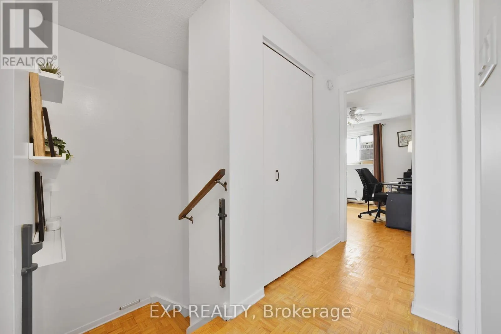 136 DARRAS COURT