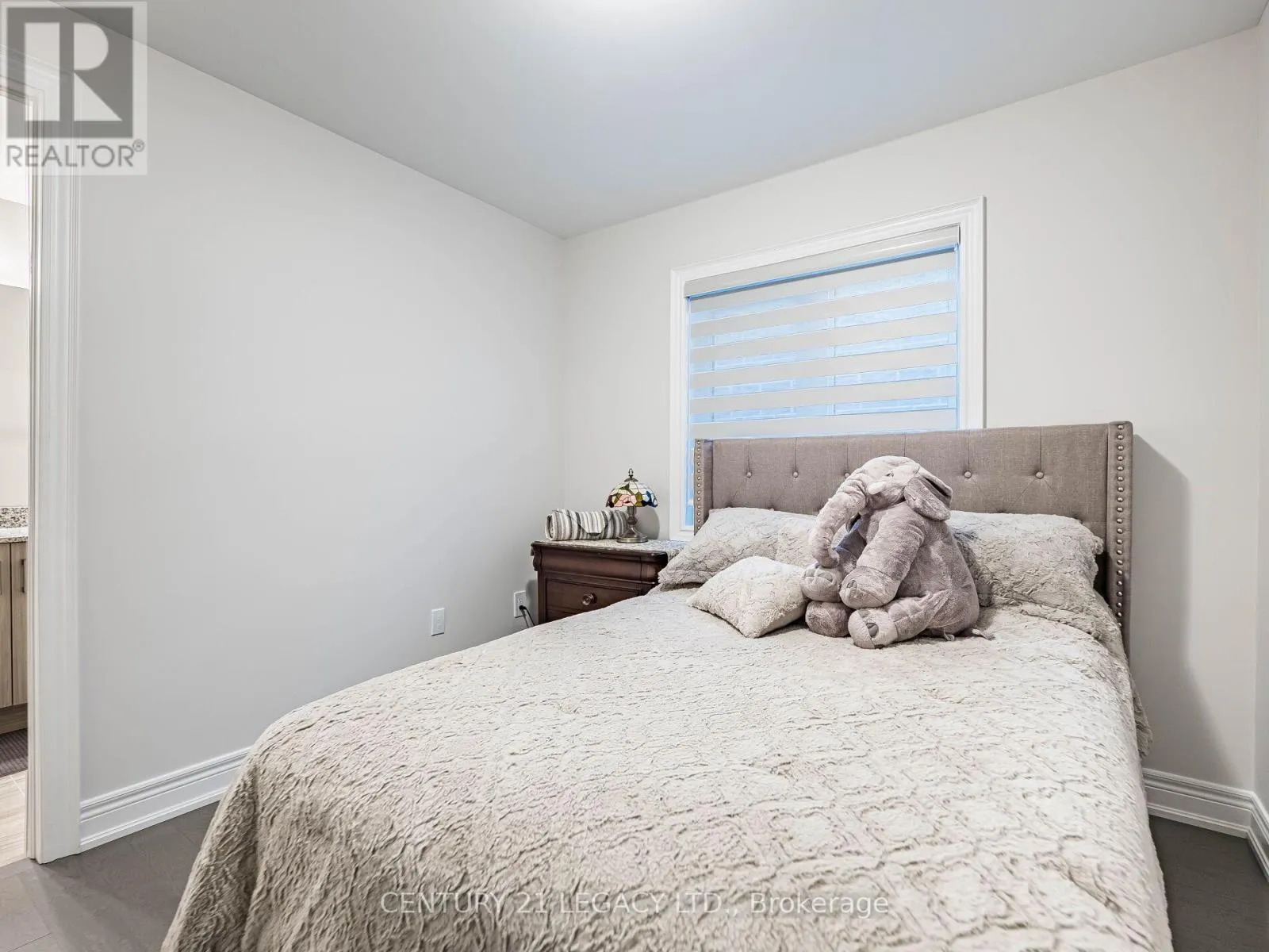 21 GOODVIEW DRIVE