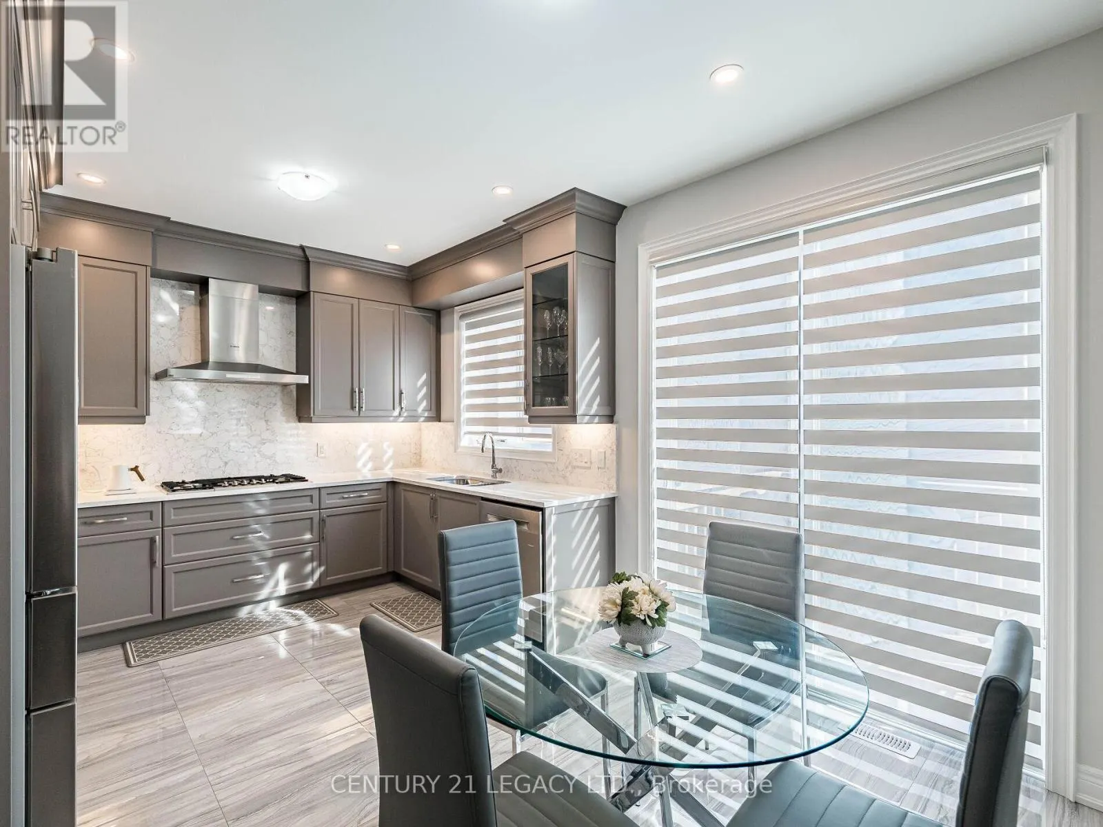 21 GOODVIEW DRIVE