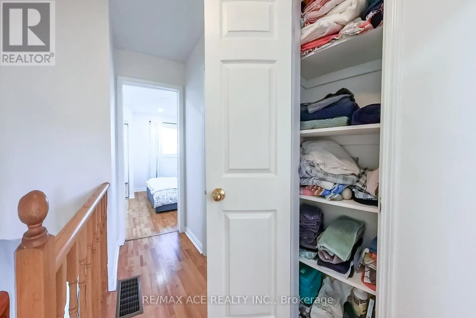 22 - 1525 SOUTH PARADE COURT