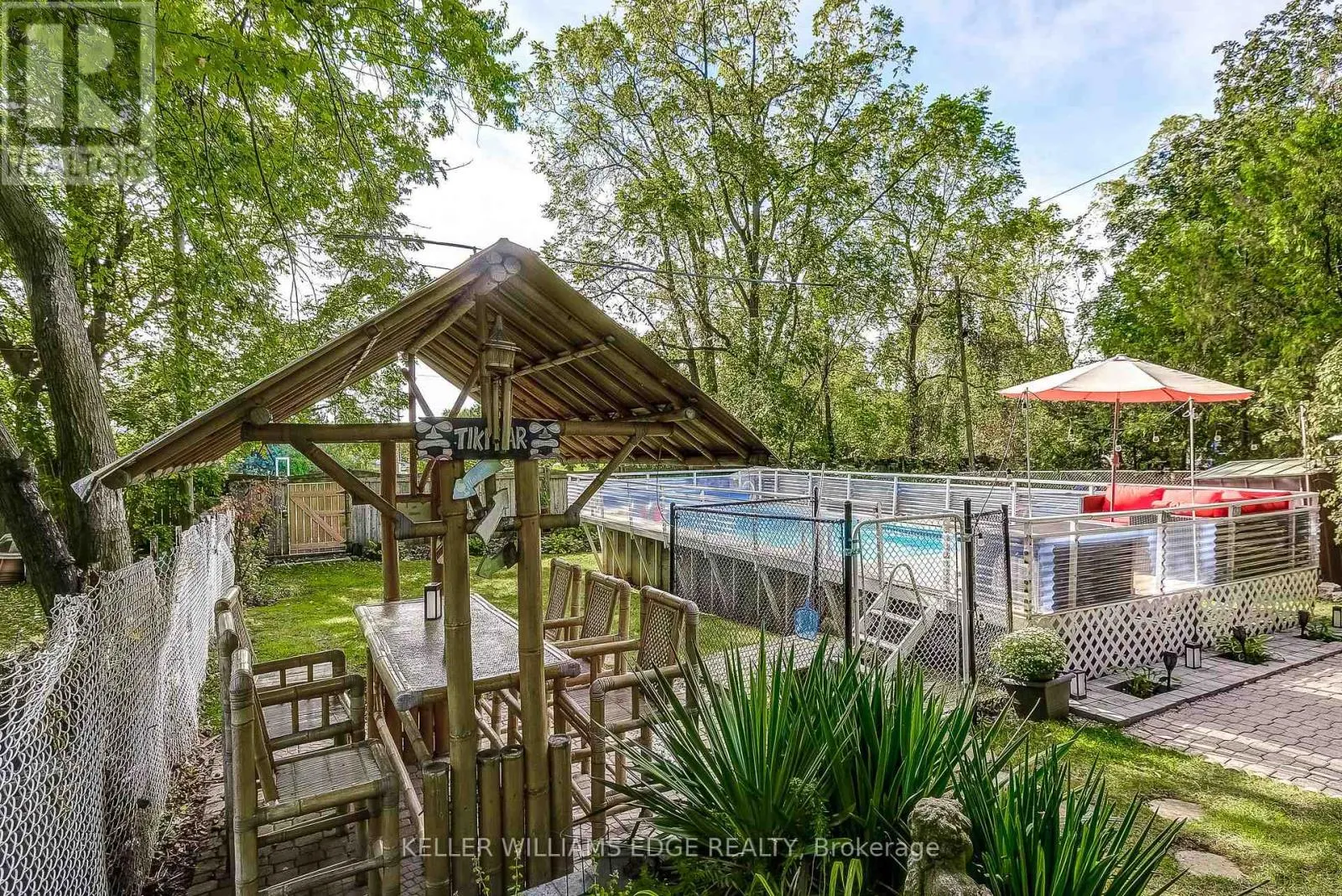 1216 DE QUINCY CRESCENT