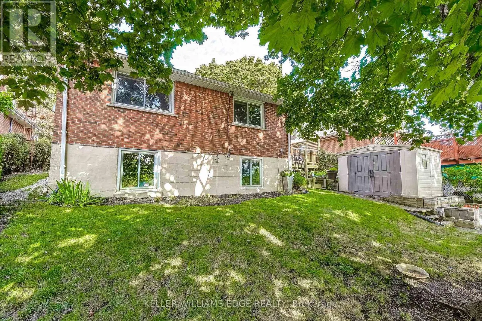 1216 DE QUINCY CRESCENT