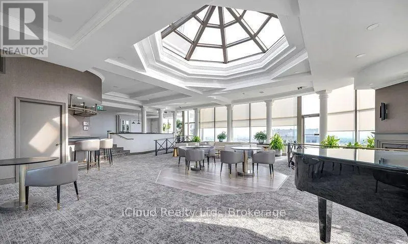 104 - 45 KINGSBRIDGE GARDEN CIRCLE