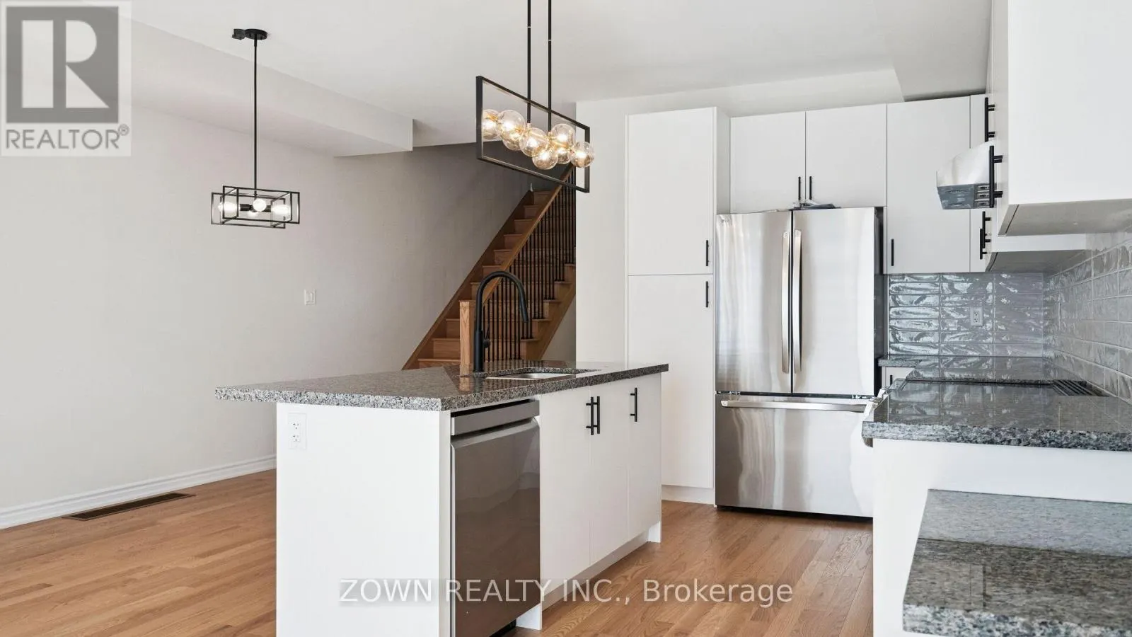 1406 ALMONTE DRIVE