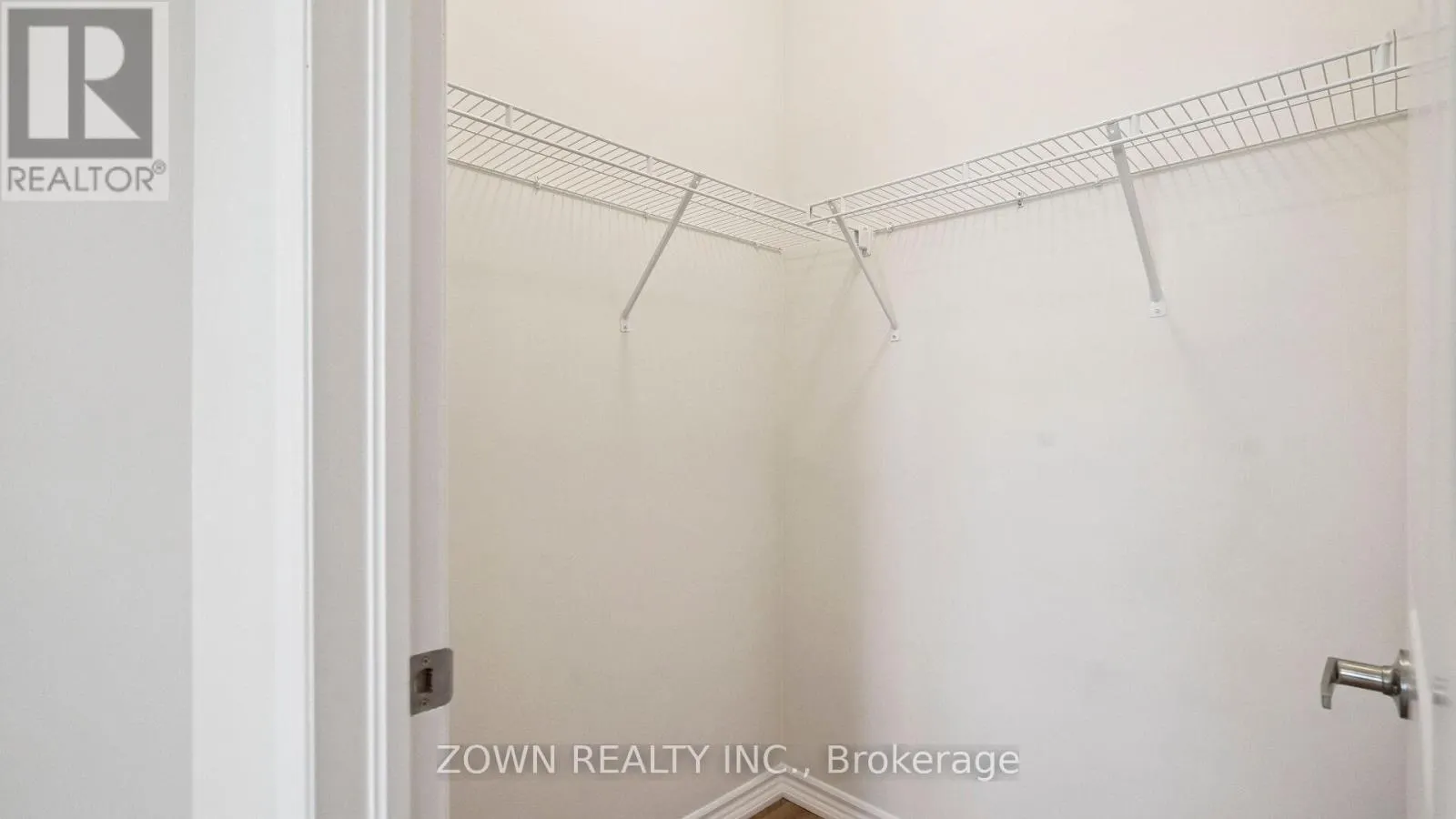 1406 ALMONTE DRIVE