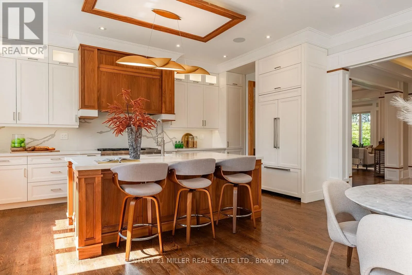 391 SANDHURST DRIVE