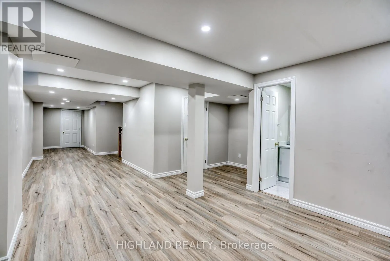 3904 STARDUST DRIVE