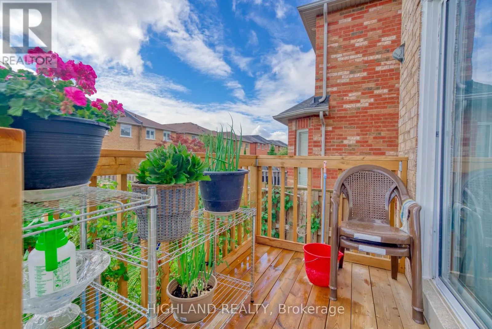 3904 STARDUST DRIVE