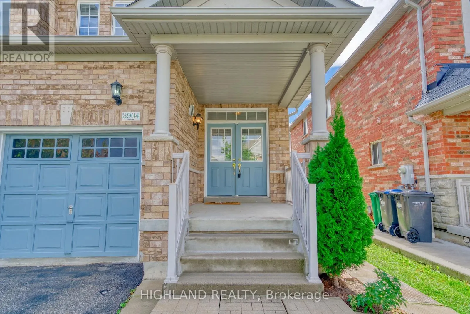 3904 STARDUST DRIVE
