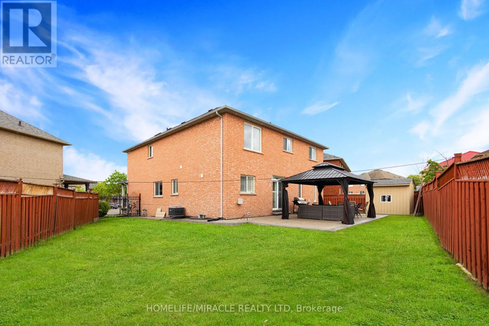 24 FAUNA COURT