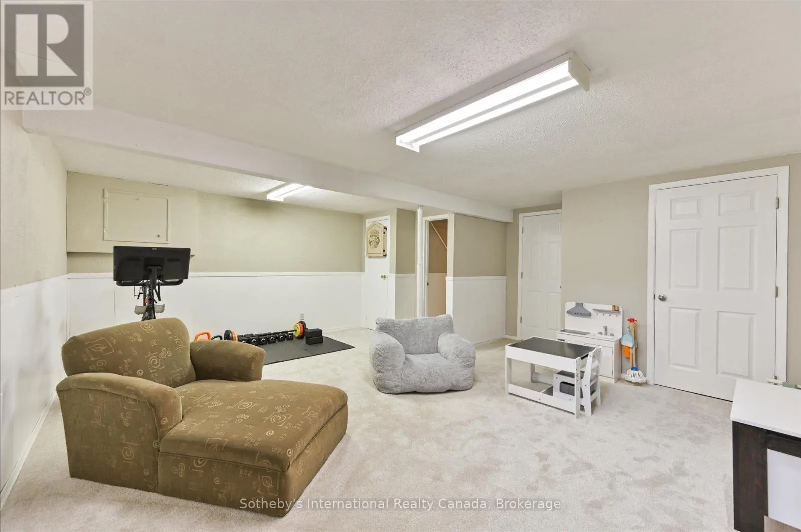 217 KINGHAM ROAD