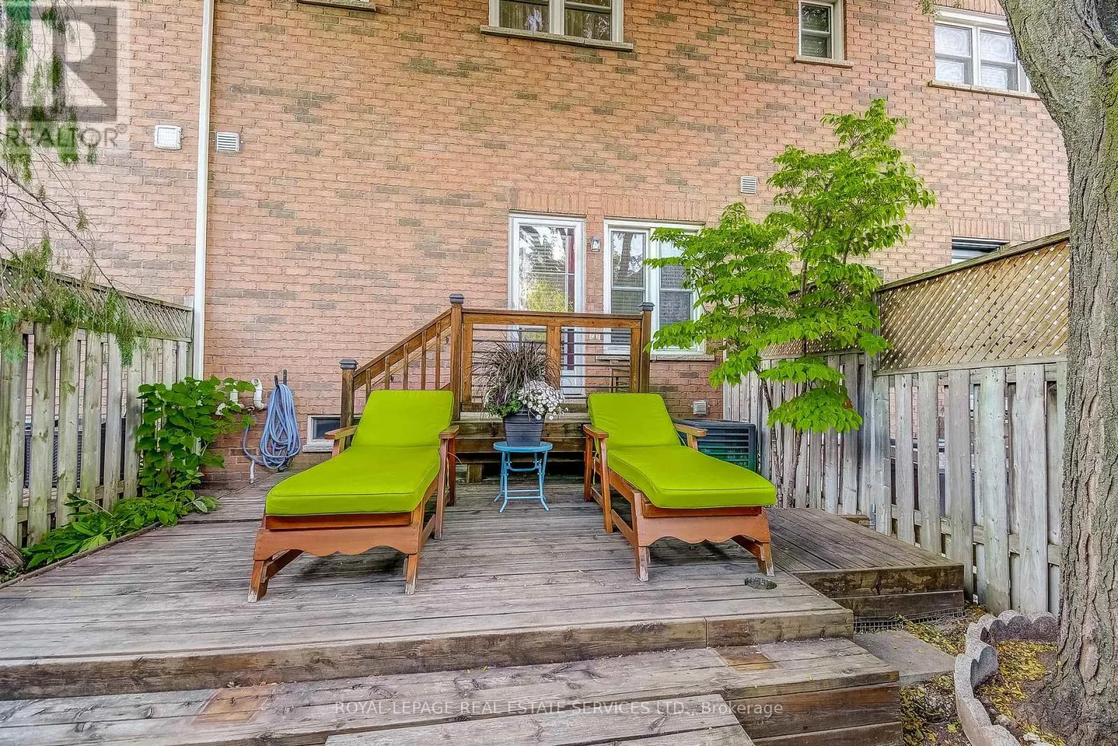 200 GLENASHTON DRIVE