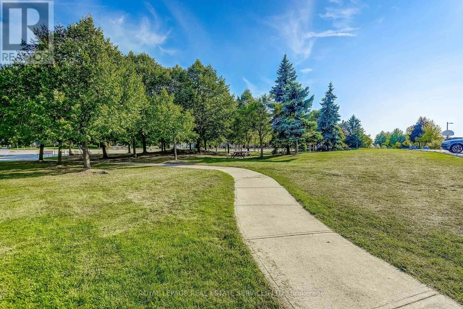 200 GLENASHTON DRIVE
